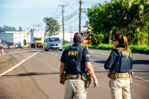 PF faz operação no Amapá contra milícia digital suspeita de desviar R$ 25 milhões da Prefeitura de Macapá