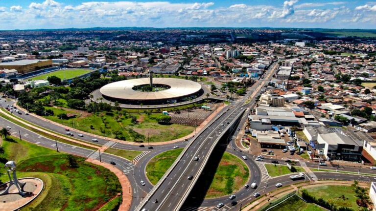 Prefeitura de Santana apresenta potencial do Porto das Docas na TranspoAmazônia 2026 – Prefeitura de Santana/AP