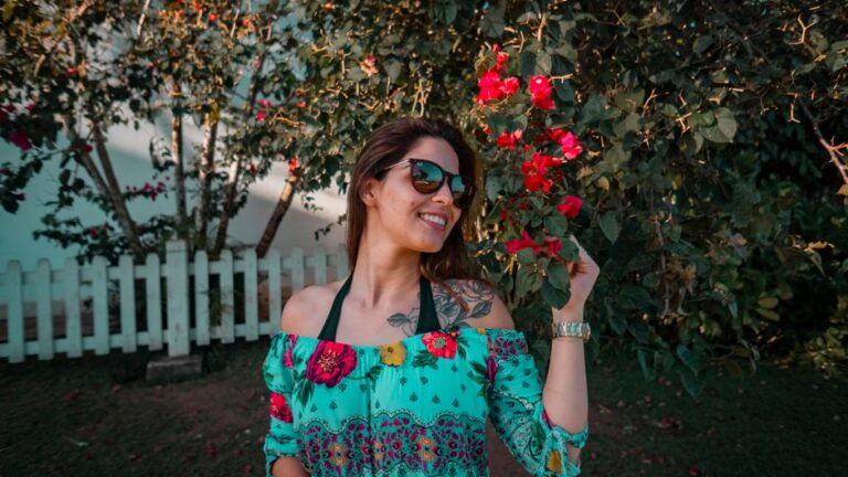 ‘Inspiração como mulher e como mãe’: fã realiza sonho de abraçar Simone Mendes em Macapá