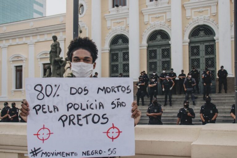 Homem morre em confronto com a PM em Santana